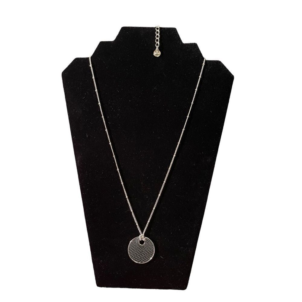 NWOT Alfani silver tone with black round pendant 25’+2” extender necklace.